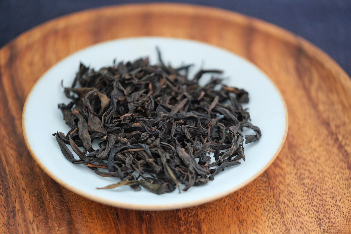 Daily Rougui Wuyi Roasted Yancha Oolong – One River Tea
