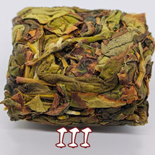 Frosted Papers: Shuixian Blind Taster