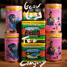 Hong Kong Curious: Roasted Oolongs & Aged Puer